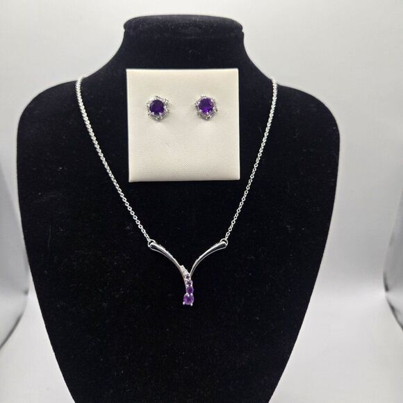 Sterling Silver 925 Purple Amethyst Necklace Studs Earrings Set Cubic Zirconia - Picture 1 of 5